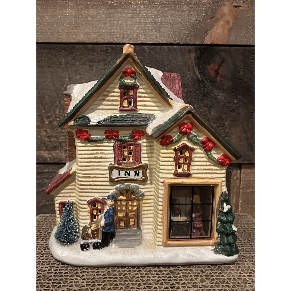 Victoria Falls Porcelain Lighted House Inn Collector Series I Christmas Village